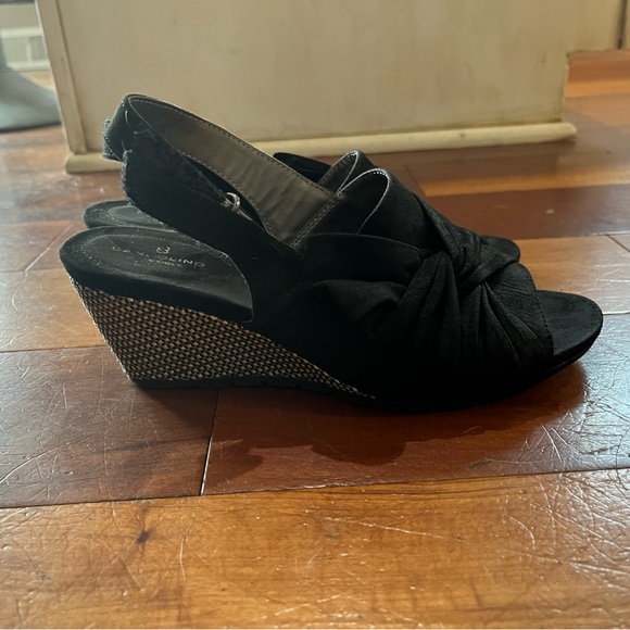 Bandolino black wedge sandals - Picture 6 of 11